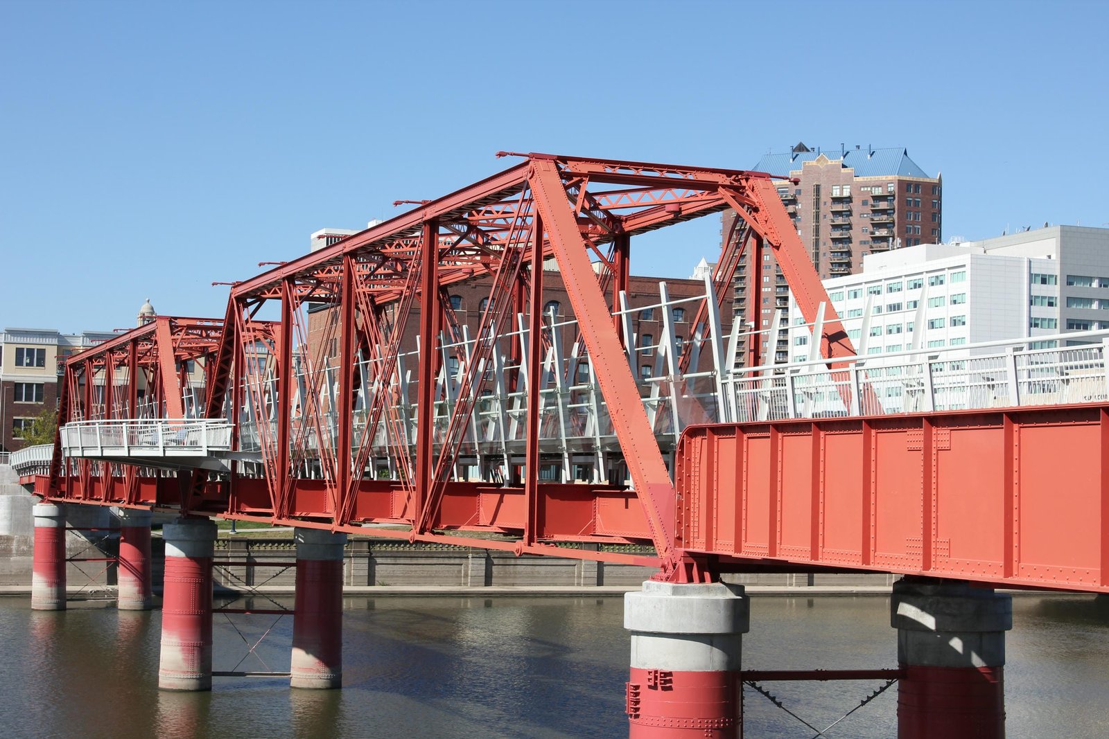East truss span (span #3)